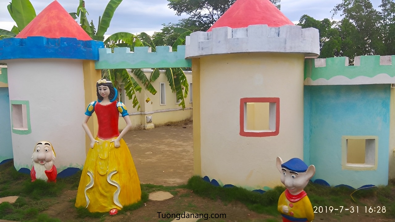 tượng bạch tuyết và bảy chú lùn