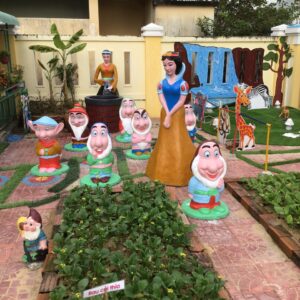 Tượng bạch tuyết và 7 chú lùn