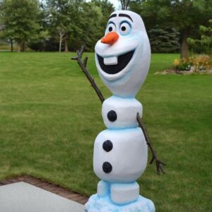 Tượng người tuyết xi măng