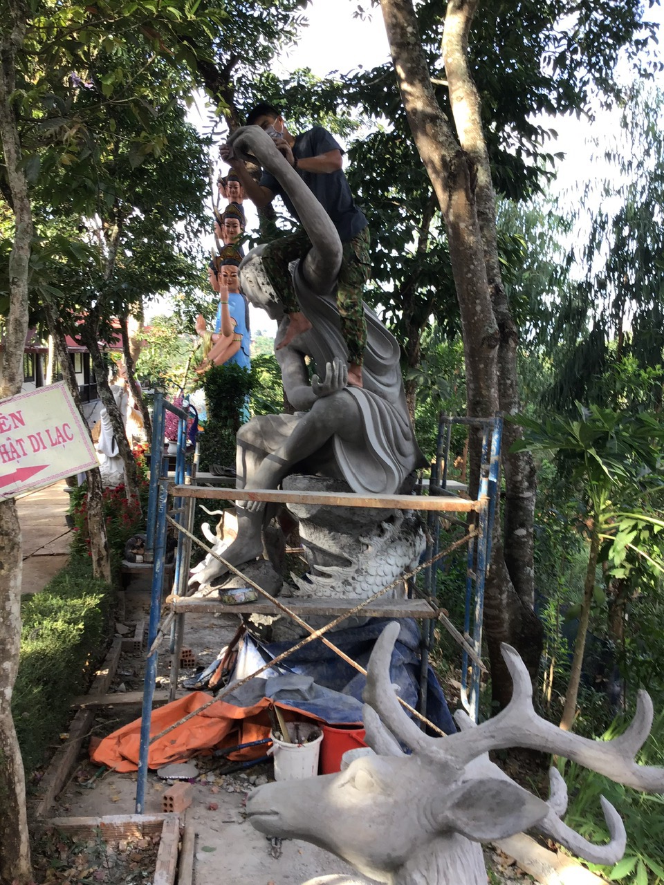 tượng phong thủy chùa minh đức