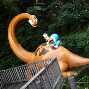 tượng doraemon xi măng