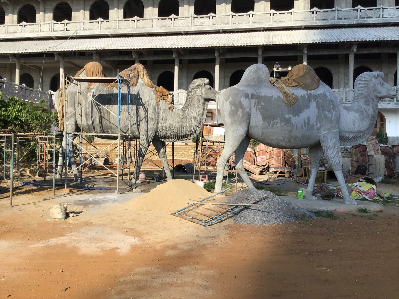 Điêu khắc tượng xi măng Quảng Ngãi